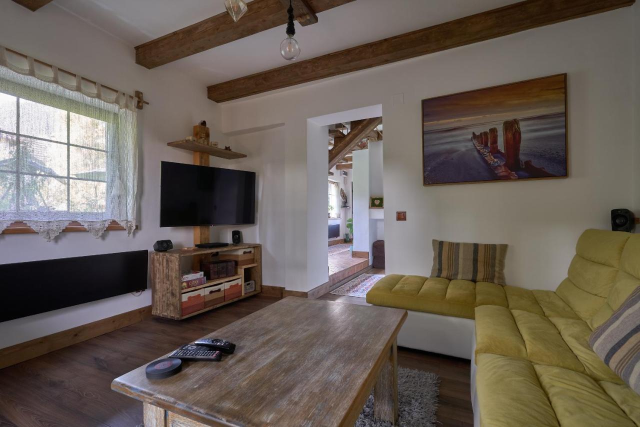 סקלה Walnut Tree Cottage מראה חיצוני תמונה